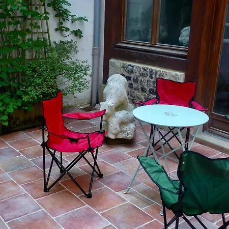 Gasthuis Atelier D'art Saint Leonard Honfleur